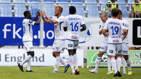 色表现提供 色表现提供