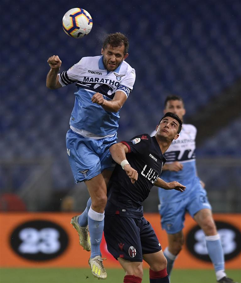 双核心持球 双核心持球